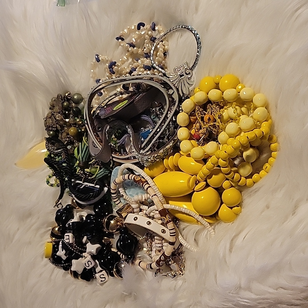 Mixed jewelry